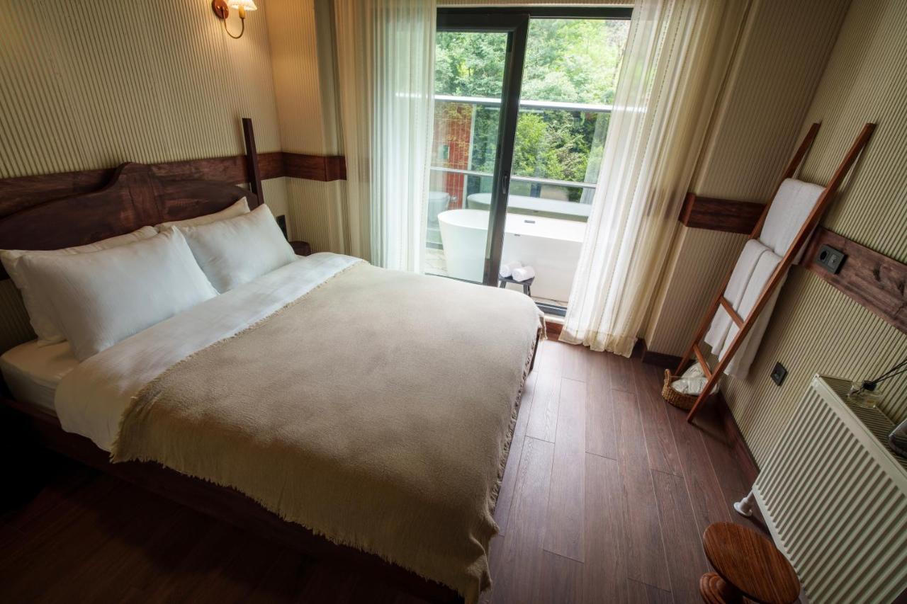 Elwood Hotel Rize Eksteriør bilde